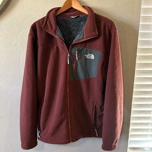 EUC The North Face Maroon Men’s Sherpa Lined jacket